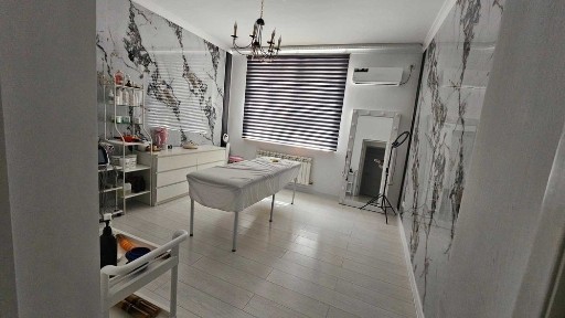 Коммерческое помещение со статусом салон красоты