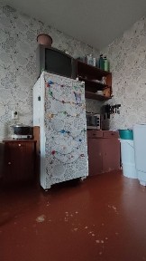 Продаётся комната в центре города срочно!