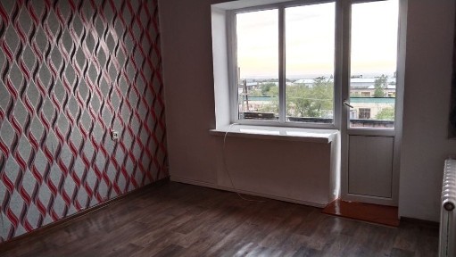 Продается однокомнатная квартира 32м², этаж 4/4.