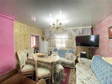 Дом в центре ЖБИ По ул Минина. 10 соток