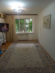 Продам квартиру. Уй сатылады.