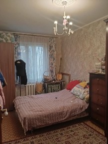 Продам 4 комнатную квартиру