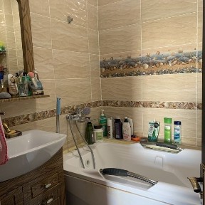 Сдается 2-х комн кв на 3 ем этаже