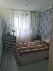 Двушка заводской, большая кухня