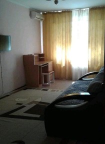 Сдаётся чистая квартира на долгий срок