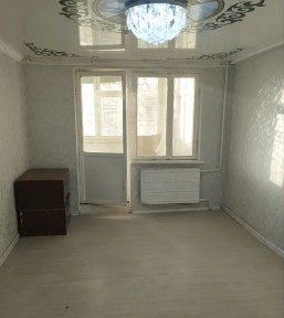 3х, Койбакова, 1 этаж, не угловая