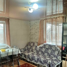 Продам 4 ком ДОМ ул Центральная, пос. Акбулак, рядом с Молодёжным