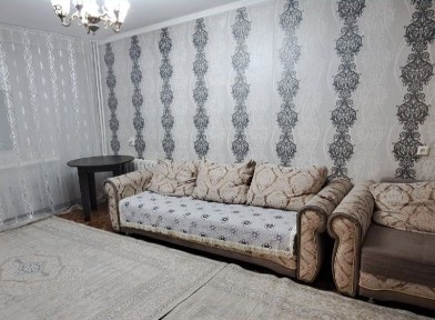 Сдам 2х комн. квартиру, возле магазина Караван