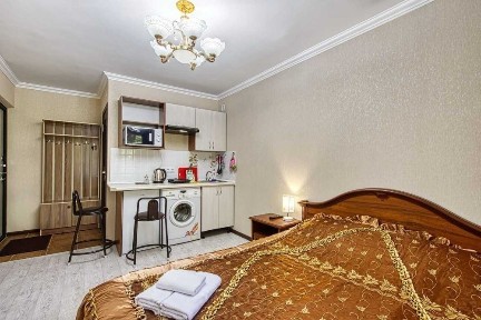 Квартира студия #3 м-н Коктем 1, 26. Посуточно. Атакент, Река Есентай