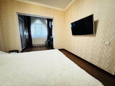 Сдаю 3 ком. квартиру (Медеуский район), ранее не сдавали, жили сами