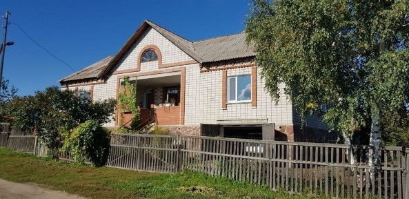 Дом в тишине! 350 кв м. Развивающееся в туризме село.