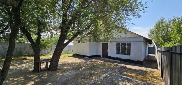 Дом продаётся, очень тихий район