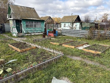 Дача с домикам д