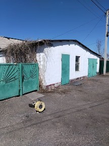 Продаётся дом или обмен на квартиру, дом находится пос. Вольный.