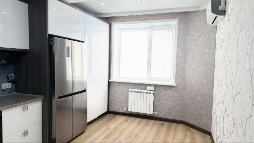 3 комнатная Эдельвейс рядом 63 школа и Кулагер