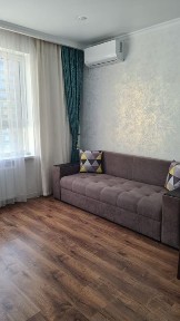 Сдаётся 2комнатная квартира 10этаж ЖК