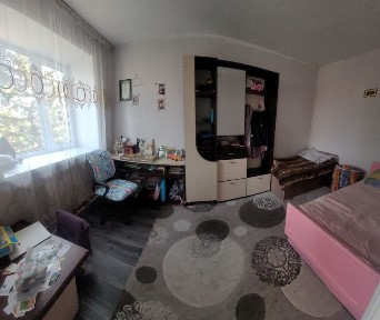 Продам 4х комнатную квартиру