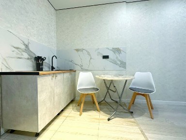 Ночь 15000 в районе тастака, ЖК титаник