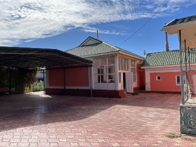 Сдаётся коттедж в районе автовокзала