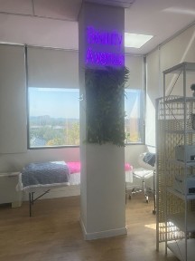 Сдам кушетку в студии