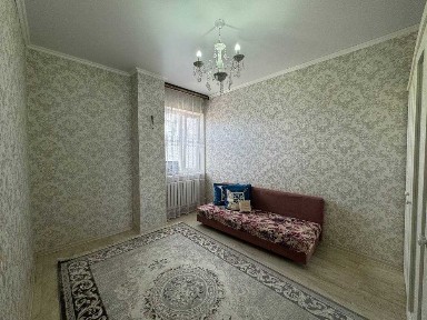 2 комнатная квартира 12 мкрн