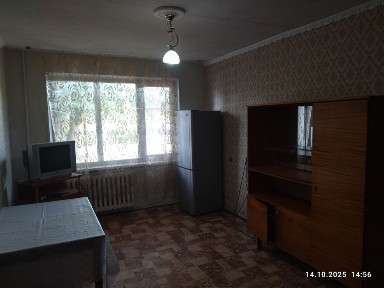 Срочно сдам в аренду двух комнатную квартиру. Район Селекционная.