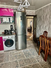 Сдам 3 комн. квартиру в районе Военного училища