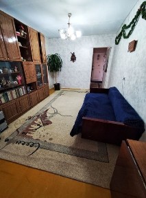 Срочно продаётся 3-ком. квартира в центре города