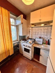 Продам 2-х комнатную квартиру по ул. Тургенева