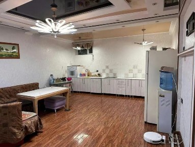 Сдам посуточно коттедж