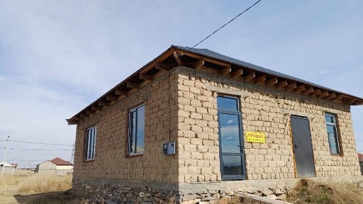 Үй сатылады тез арада