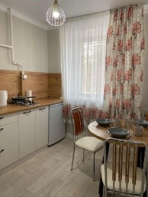 2 ком квартира посуточно в центре города wi -fi евроремонт.