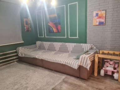 Продам квартира с центральным отоплением.