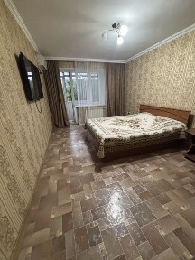 Продам 1 комнатную квартиру в районе ЖД