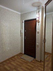 Продам трехкомнатную квартиру