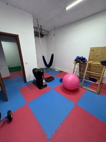 Сдаем в аренду по кабинетам