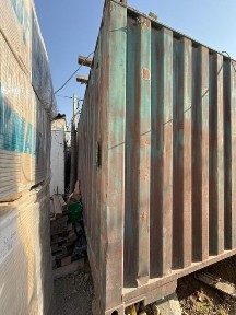 Продам контейнер обшитый