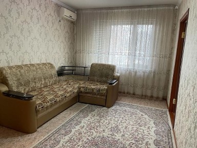 Продам квартиру 3-х комнатную