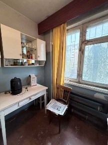 продается двухкомнатная квартира по Тургенева 68