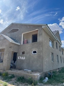 Продается частный коттедж не достроенный 10+10=20 моток