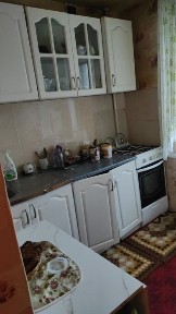 Сдам 2 х комнатную квартиру в 4 микрорайон 3 этаж