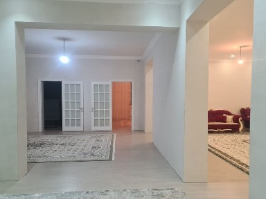 Сдам большой дом 330кв