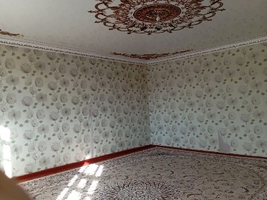 Тез арада үй сатылады!