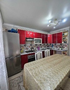 Продам двухкомнатную квартиру р-н Шанхай