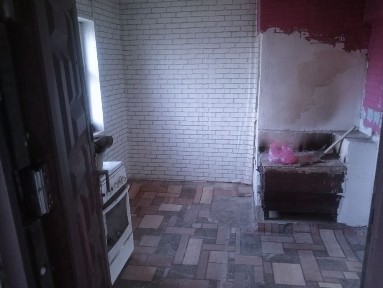 Продам 3 комнатную дом