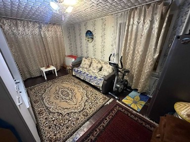 2х, 48м2, АУЭЗОВА, 7, кирпич, 1971г. п., можно в ипотеку.