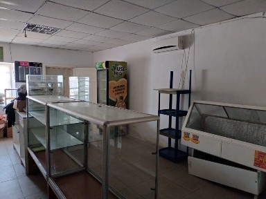 Сдам в аренду магазин с домом и участком.