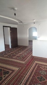 Продам дом 2- х этажный, плюс подарок зем. участок 10 соток