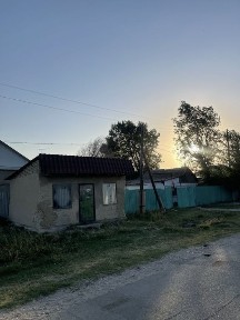 Дом с участком и магазином