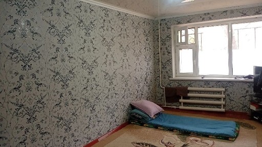 Срочно продам 4х комнатную квартиру на 1ом этаже